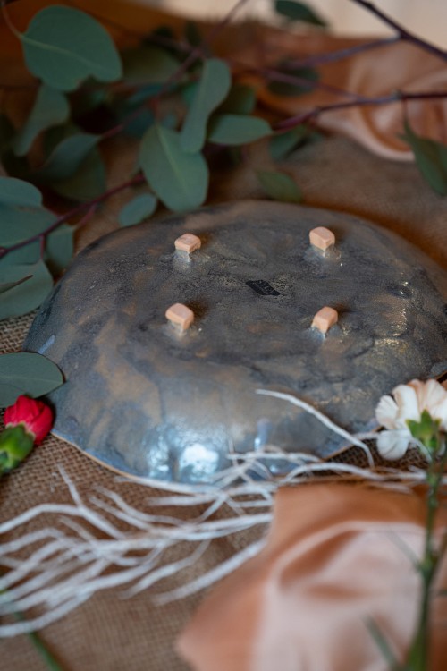 Patera Astra – ręcznie wykonana ceramiczna patera na nóżkach